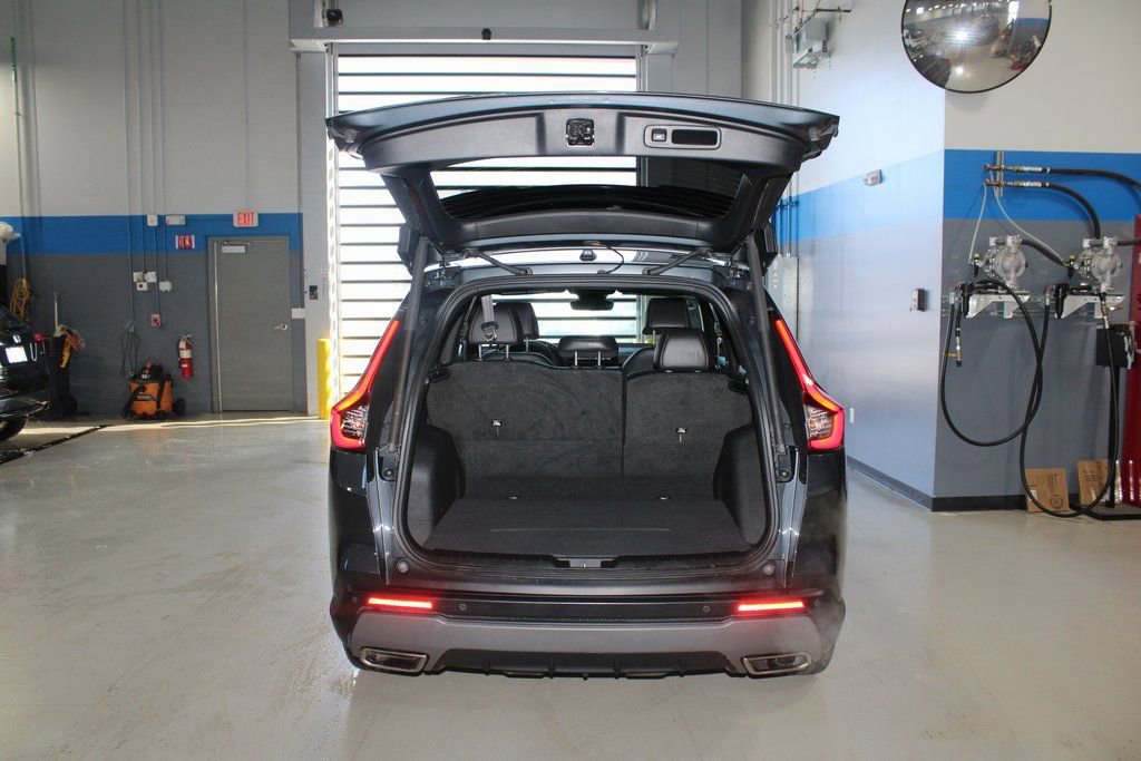 Used 2023 Honda CR-V Sport Touring image 43