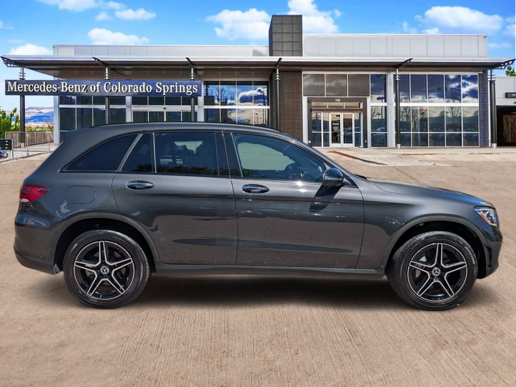 Certified 2022 Mercedes-Benz GLC 300 image 4