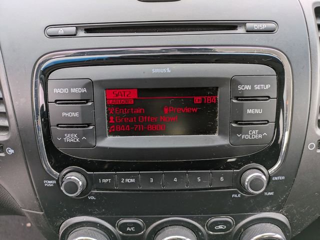 Used 2017 Kia Forte LX image 13