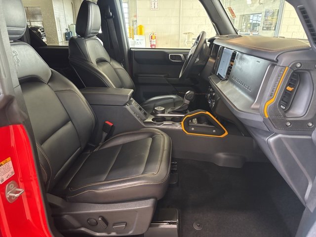 Used 2024 Ford Bronco Badlands image 15