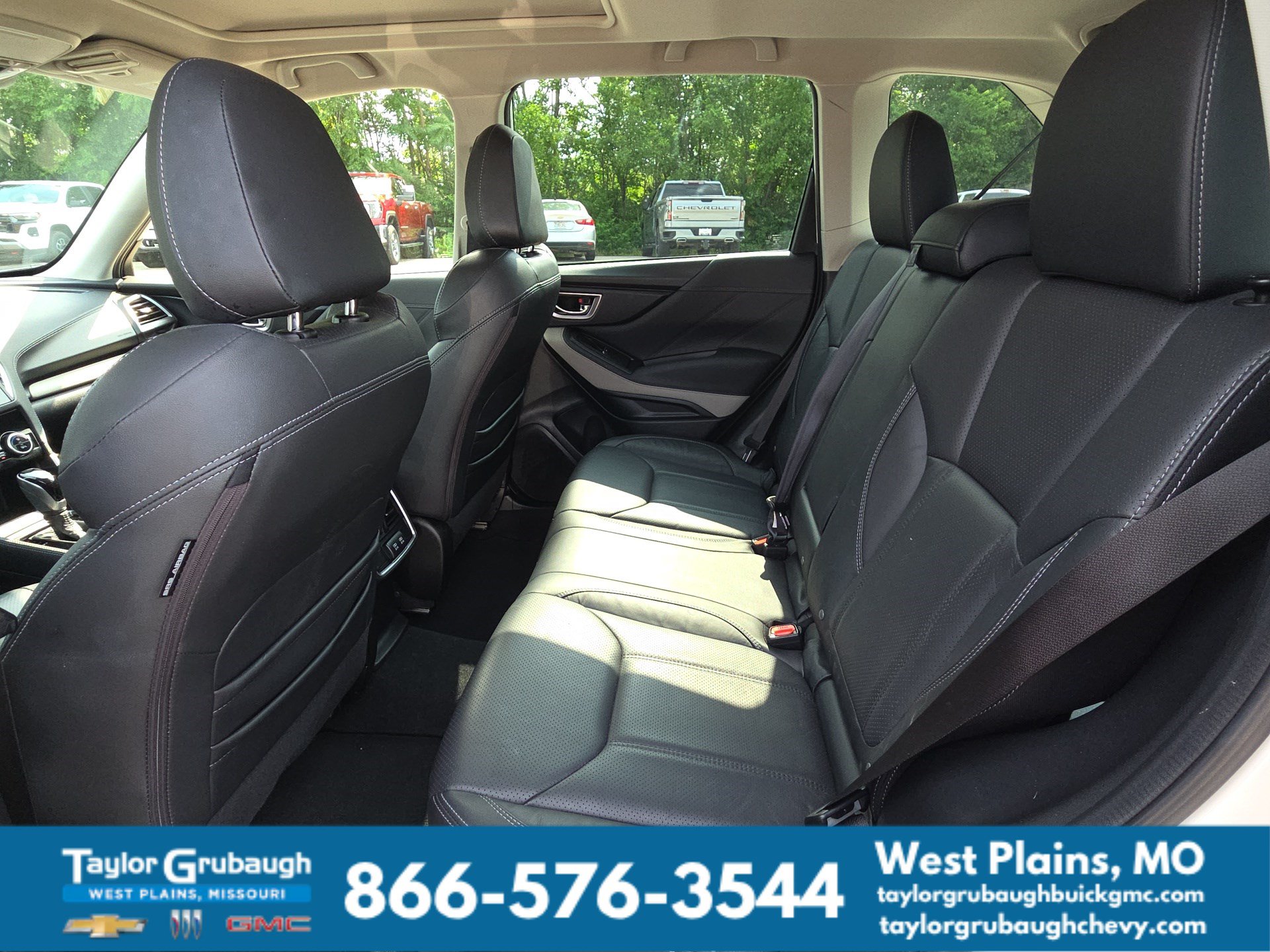 Used 2023 Subaru Forester Limited AWD/4WD image 29