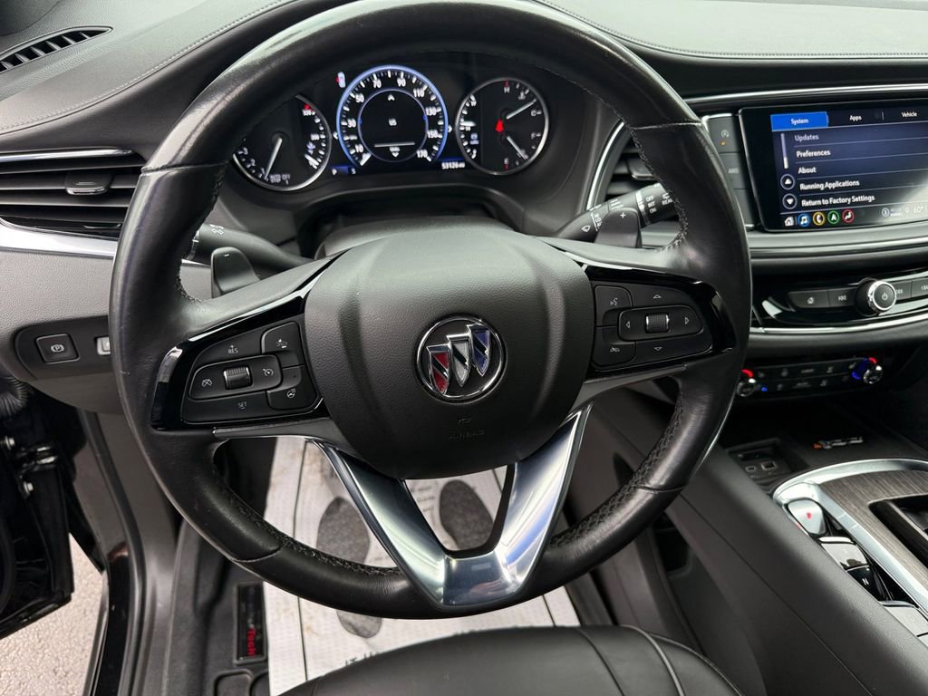 Used 2023 Buick Enclave Avenir image 15