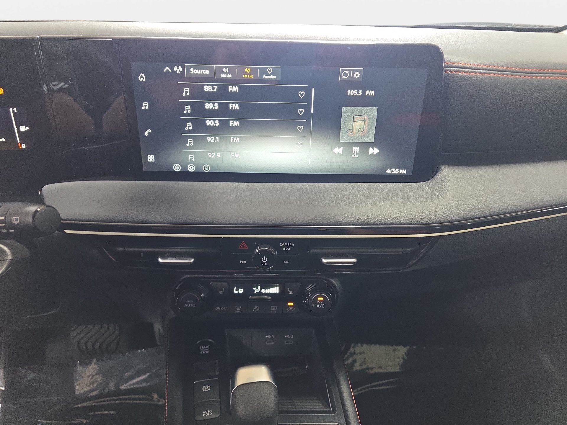 New 2027 Nissan Kicks SV w/ Rock Creek Edition AWD/4WD image 19
