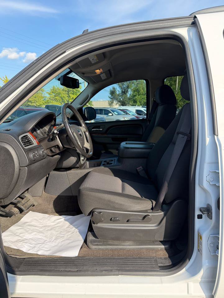 Used 2012 GMC Yukon SLE w/ Convenience Package AWD/4WD image 15