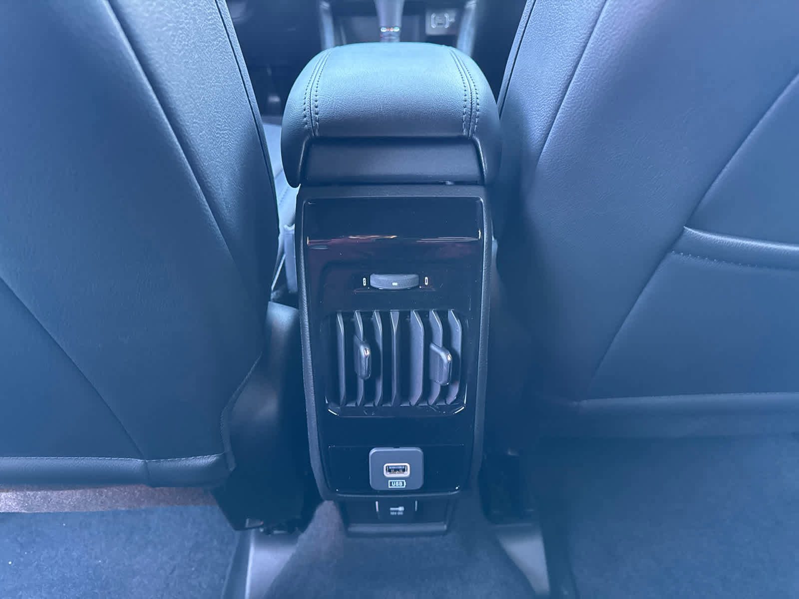 New 2026 Jeep Compass Latitude image 32