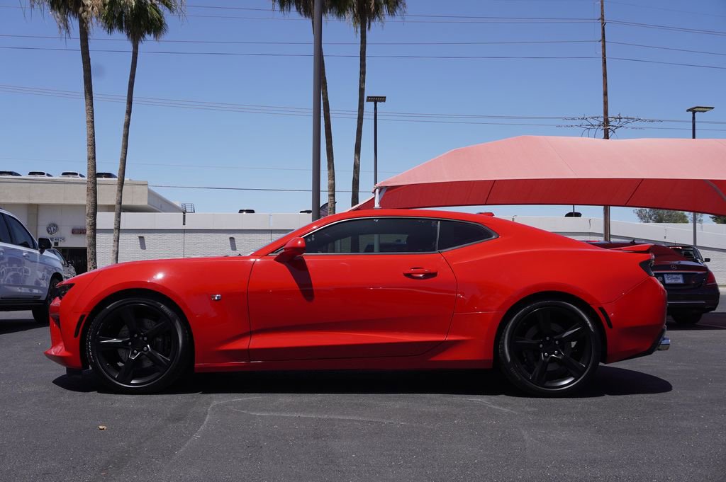 Used 2017 Chevrolet Camaro SS RWD image 2