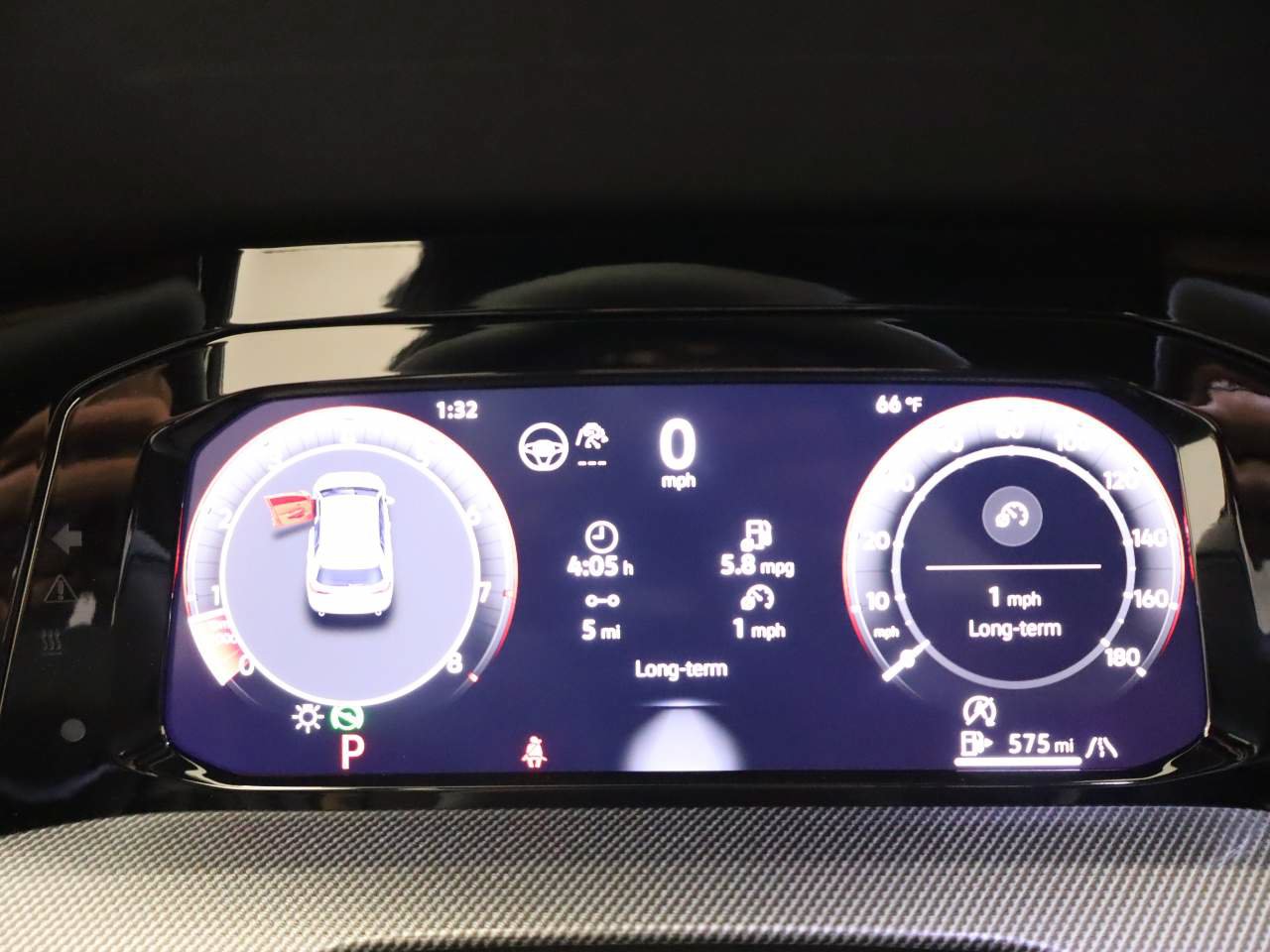 New 2026 Volkswagen Golf SE FWD image 7