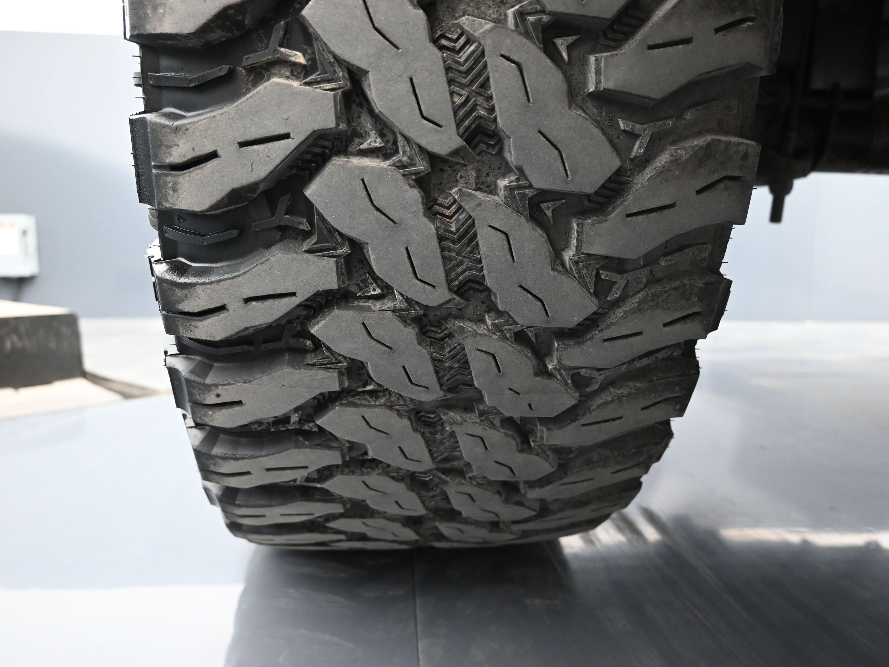 Used 2018 Ford F150 XLT w/ Equipment Group 302A Luxury image 19