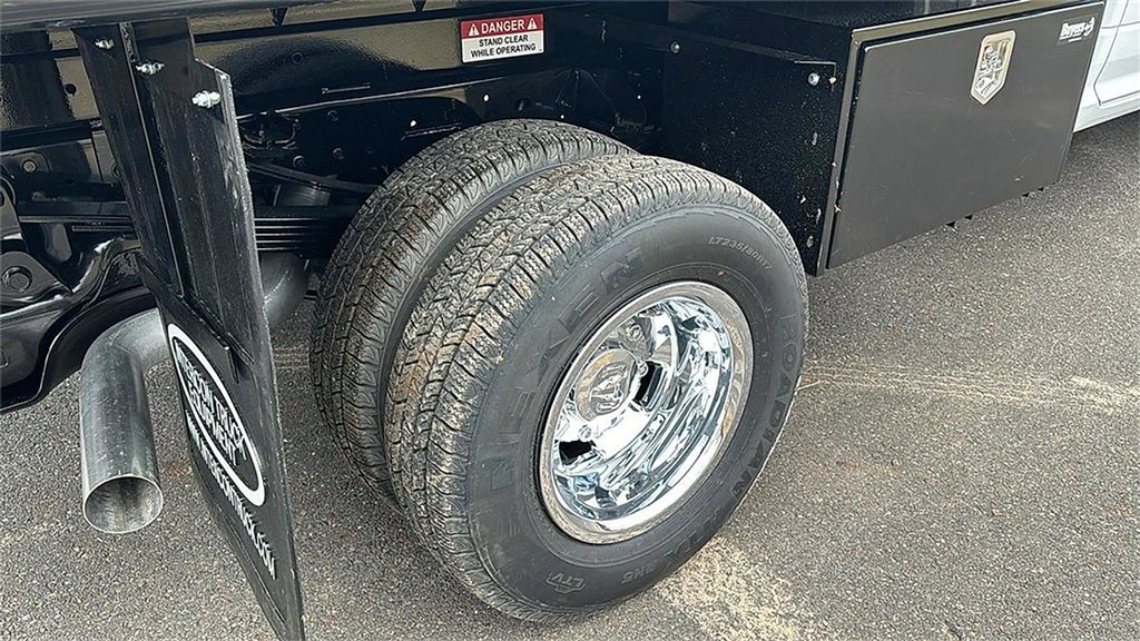 New 2023 RAM 3500 Tradesman w/ Chrome Appearance Group image 12