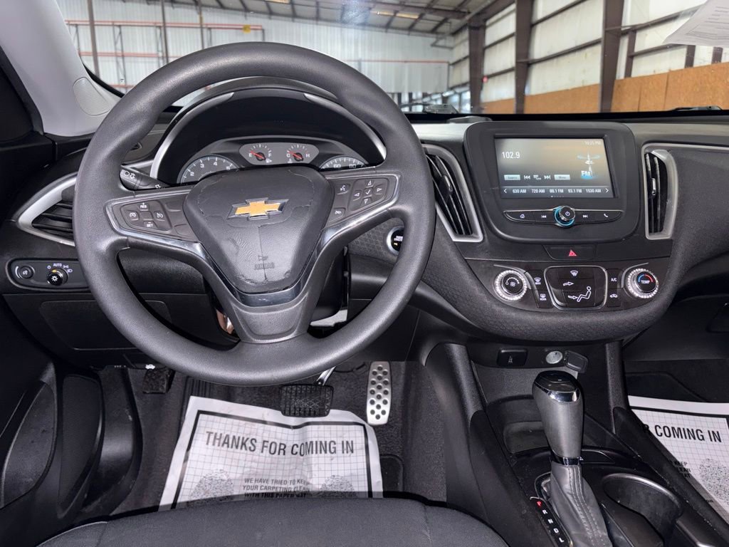 Used 2017 Chevrolet Malibu LS image 16