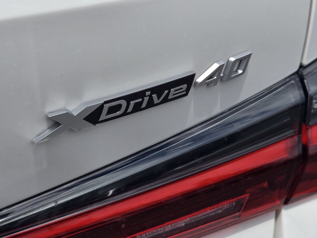 Certified 2025 BMW i4 xDrive40i AWD/4WD image 36