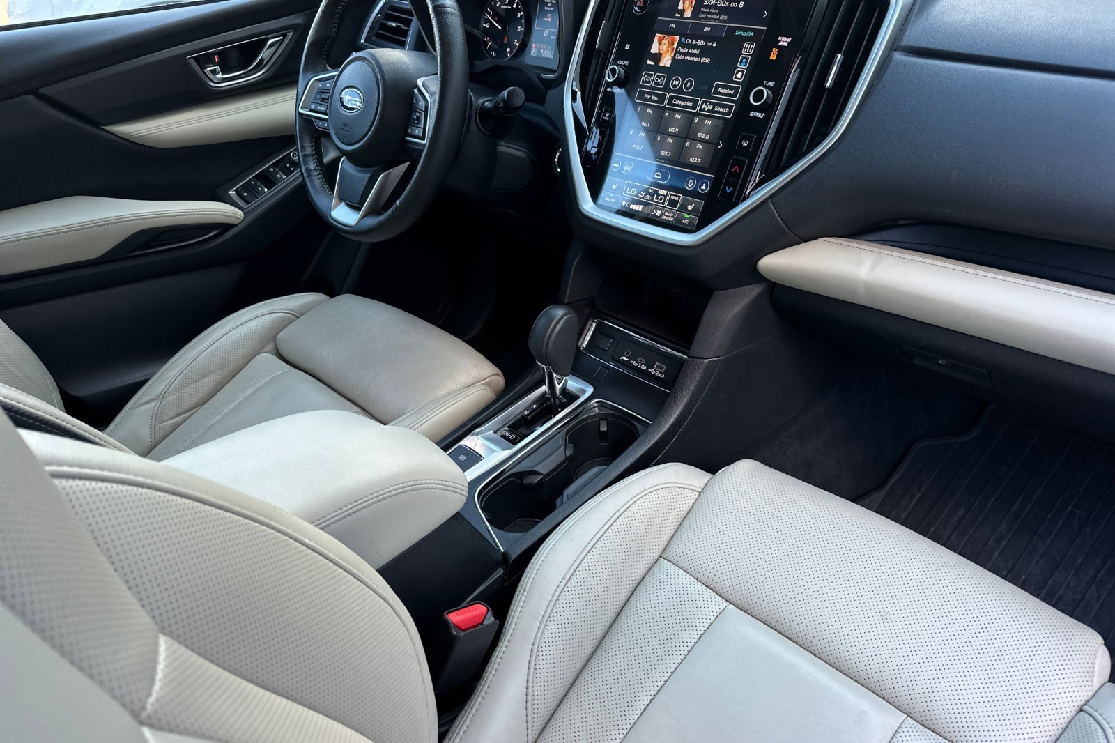 Used 2024 Subaru Ascent Limited image 19