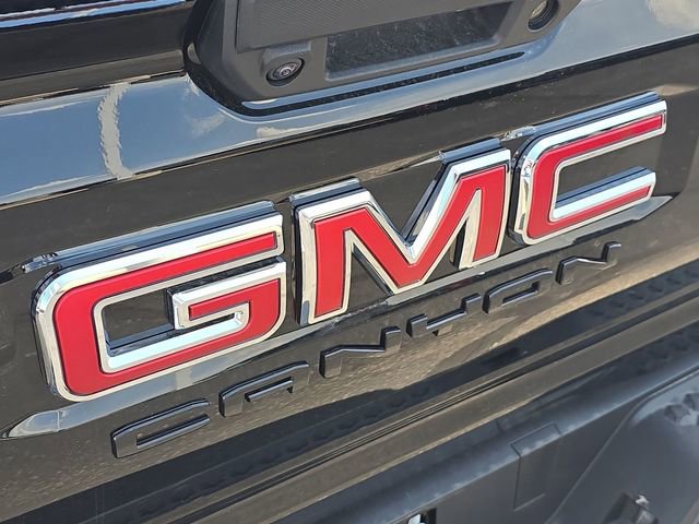 New 2025 GMC Canyon AT4 w/ Nightfall Edition image 31
