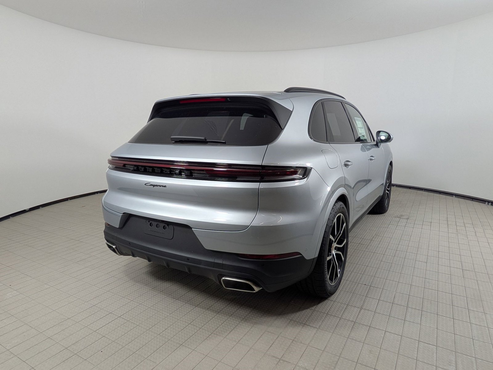 New 2026 Porsche Cayenne AWD/4WD image 9