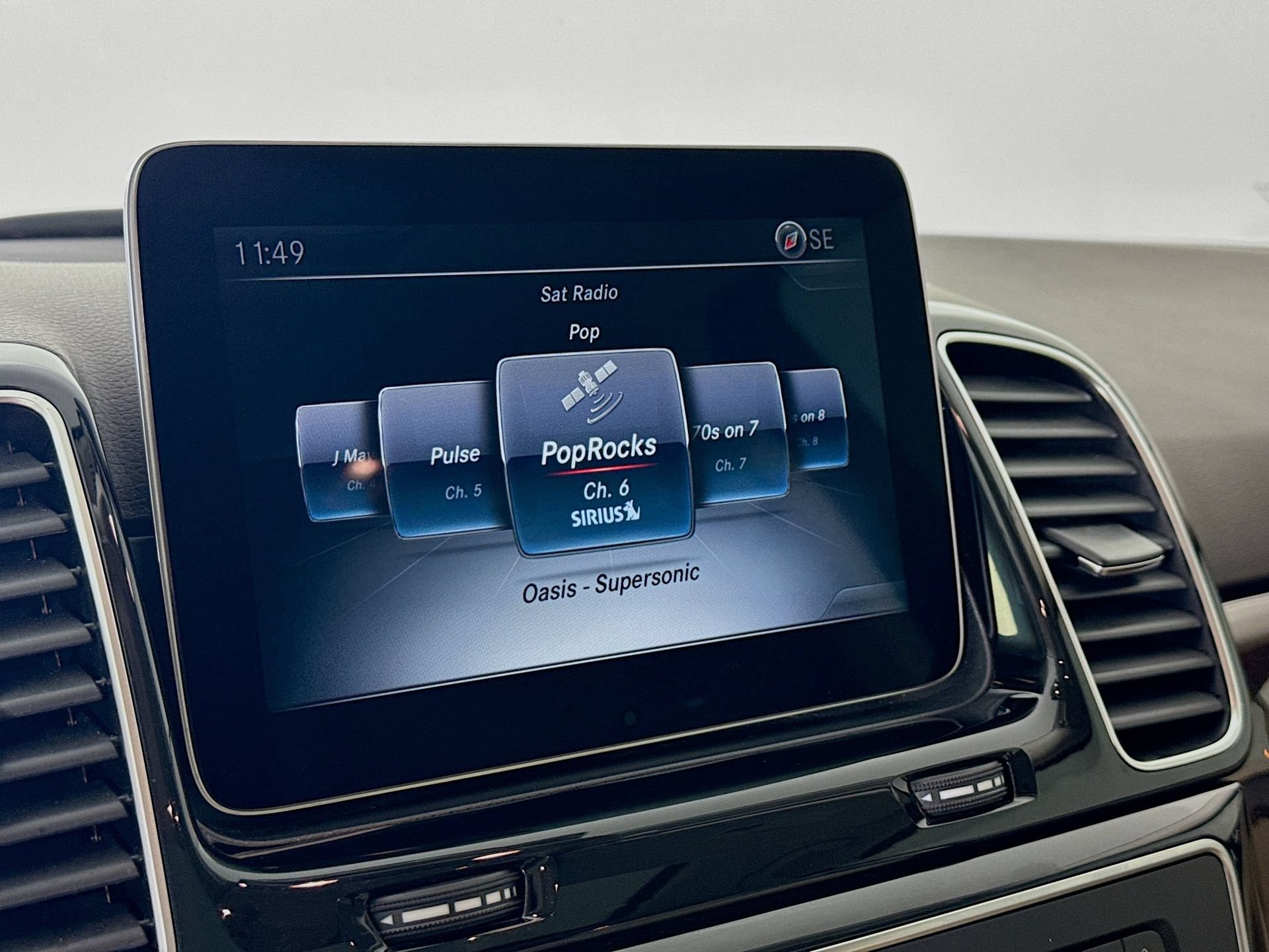 Used 2017 Mercedes-Benz GLE 350 image 16