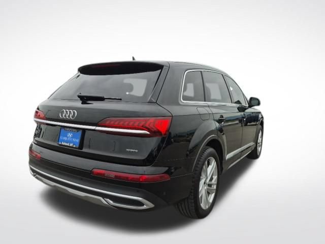 Used 2021 Audi Q7 3.0T Premium Plus AWD/4WD image 5