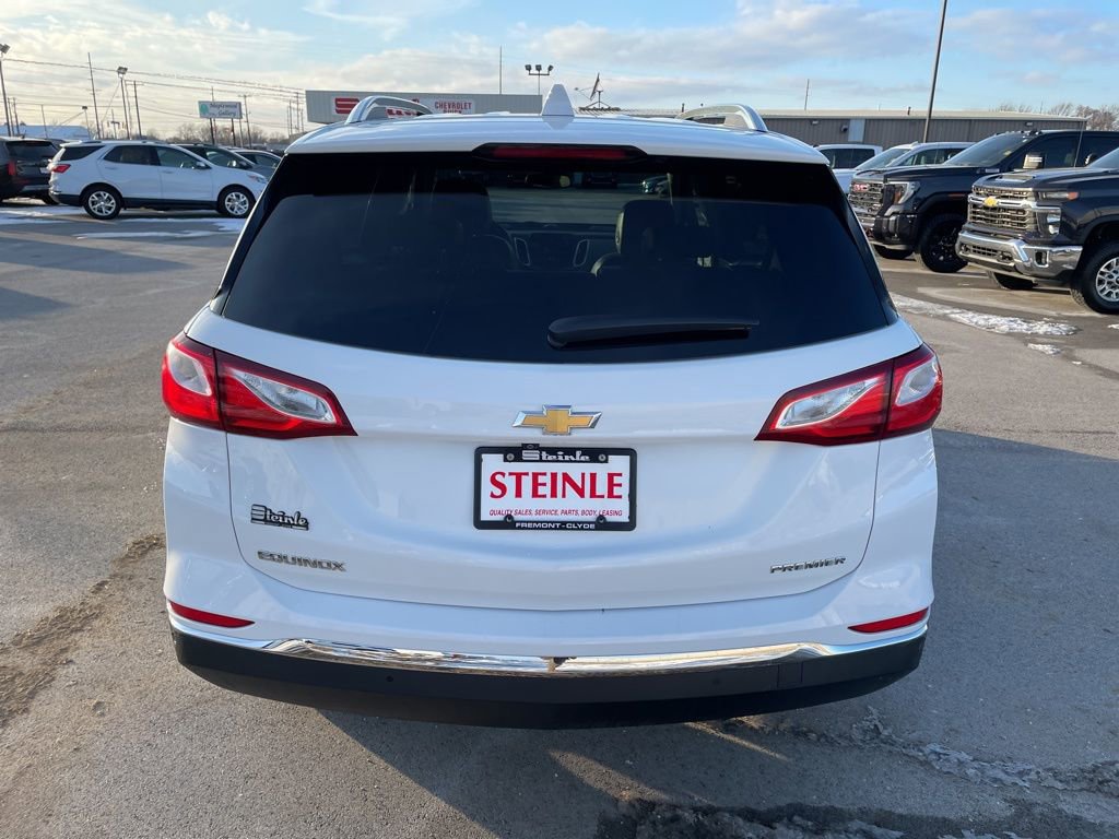 Used 2020 Chevrolet Equinox Premier w/ LPO, Floor Liner Package image 4