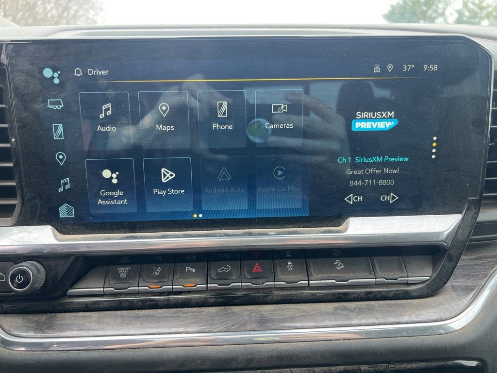 Used 2024 Chevrolet Silverado 2500 LTZ w/ LTZ Convenience Package image 24