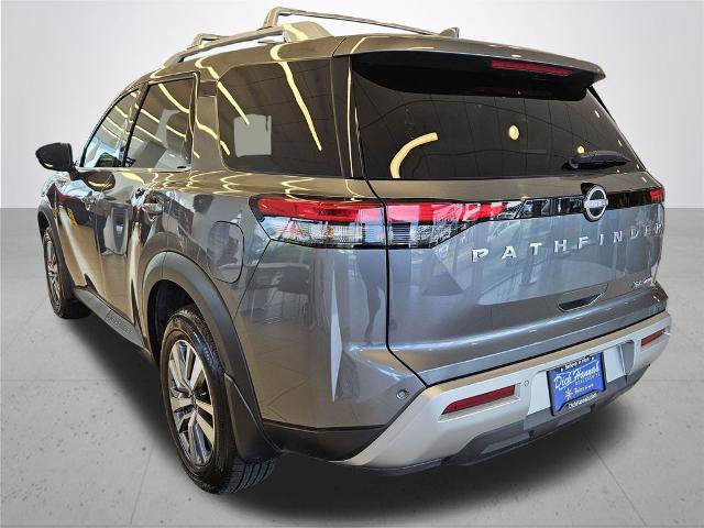 Certified 2023 Nissan Pathfinder SL image 11