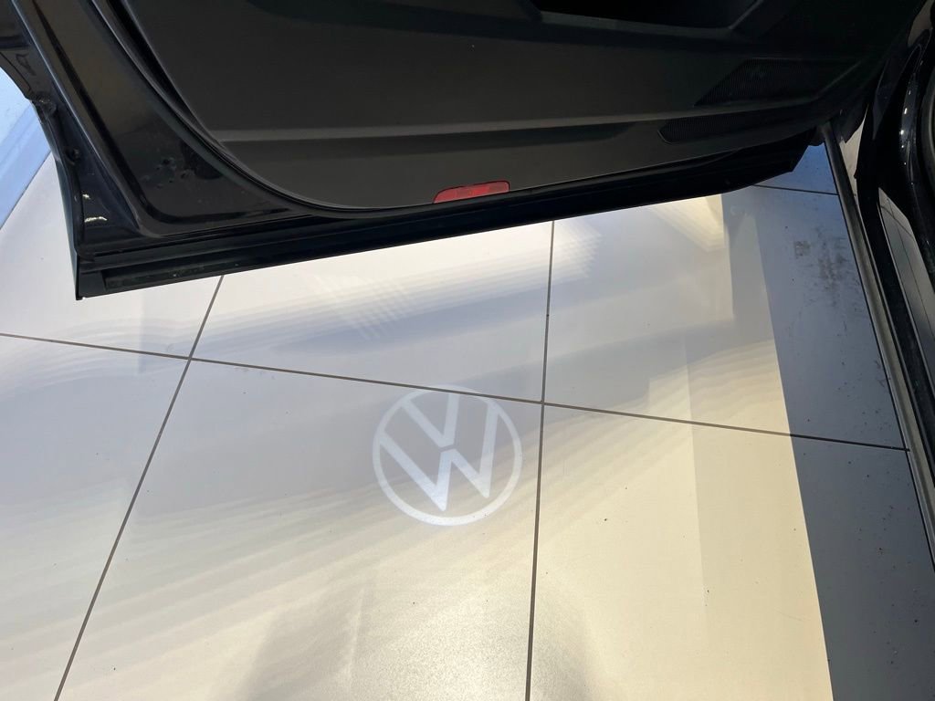 Used 2023 Volkswagen Atlas SEL Premium AWD/4WD image 18