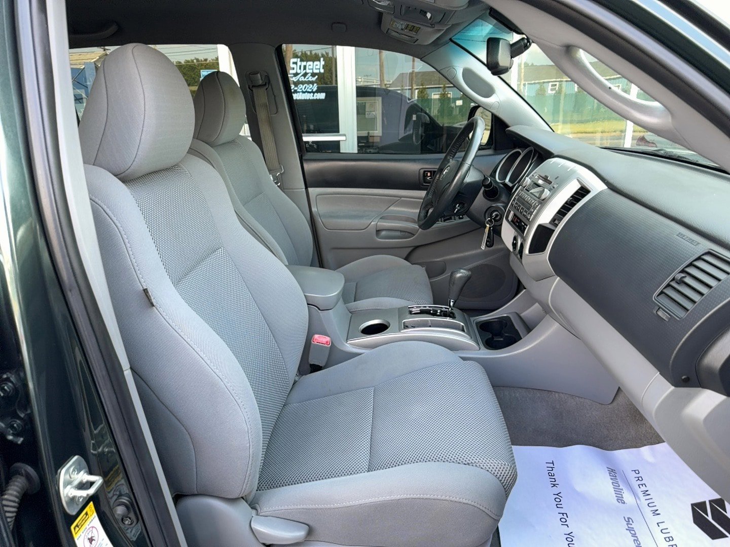 Used 2011 Toyota Tacoma 4x4 Double Cab w/ TRD Sport Pkg image 17