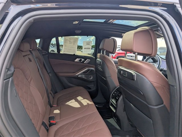 Used 2025 BMW X6 M60i w/ Executive Package image 8