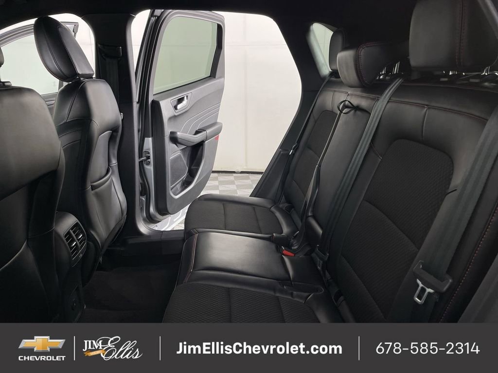 Used 2024 Ford Escape ST-Line image 23