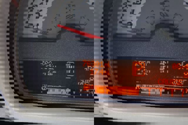 Used 2013 smart fortwo passion w/ Cruise Control Pkg image 35