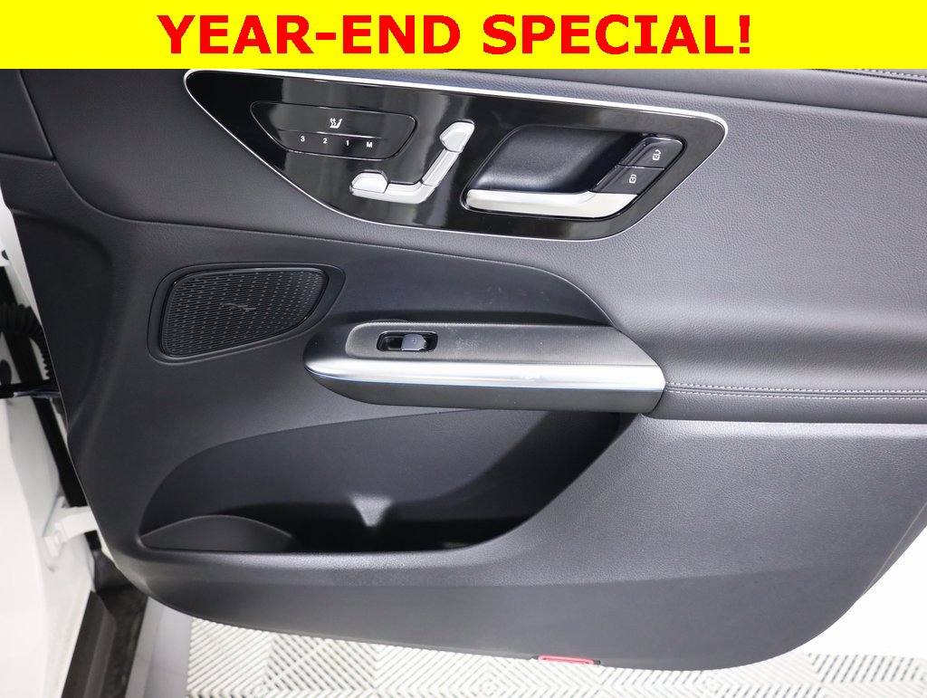 Certified 2025 Mercedes-Benz GLC 300 4MATIC image 52