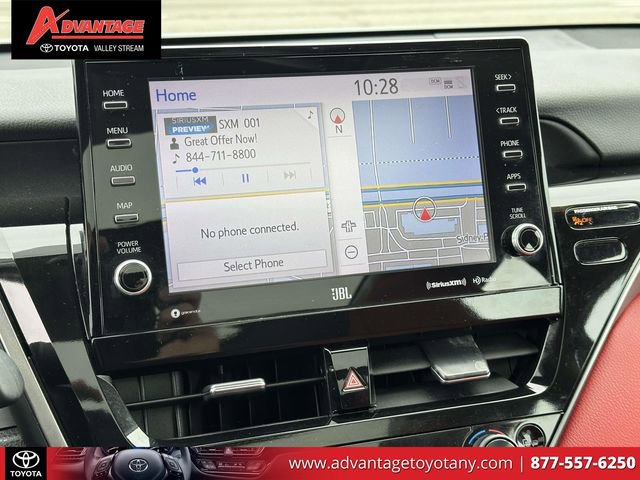 Used 2024 Toyota Camry XSE w/ Navigation Package image 33