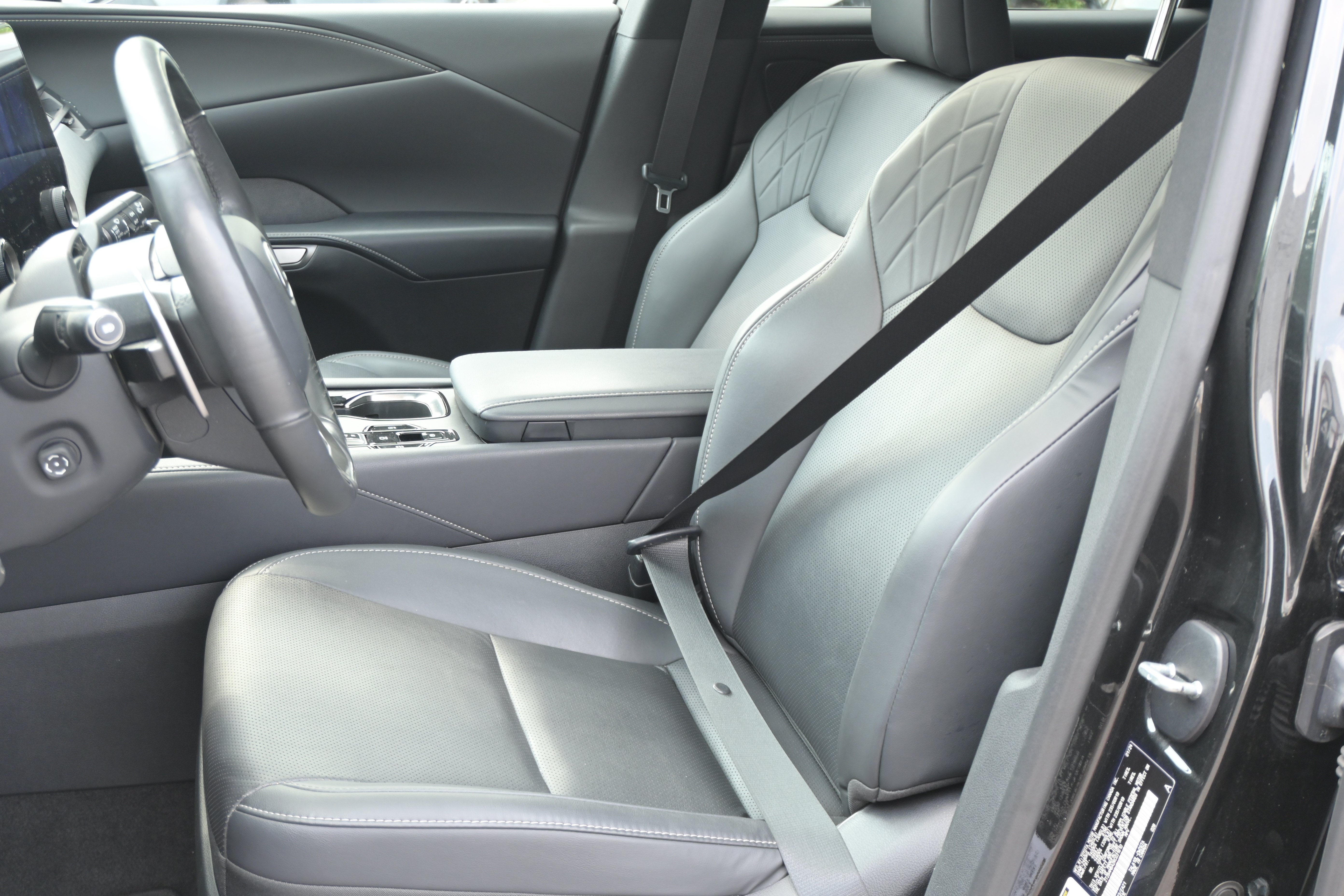 Used 2024 Lexus RX 350 Premium w/ Convenience Package FWD image 16
