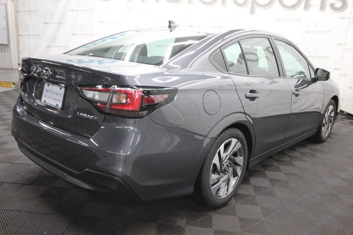 Used 2025 Subaru Legacy Limited image 7