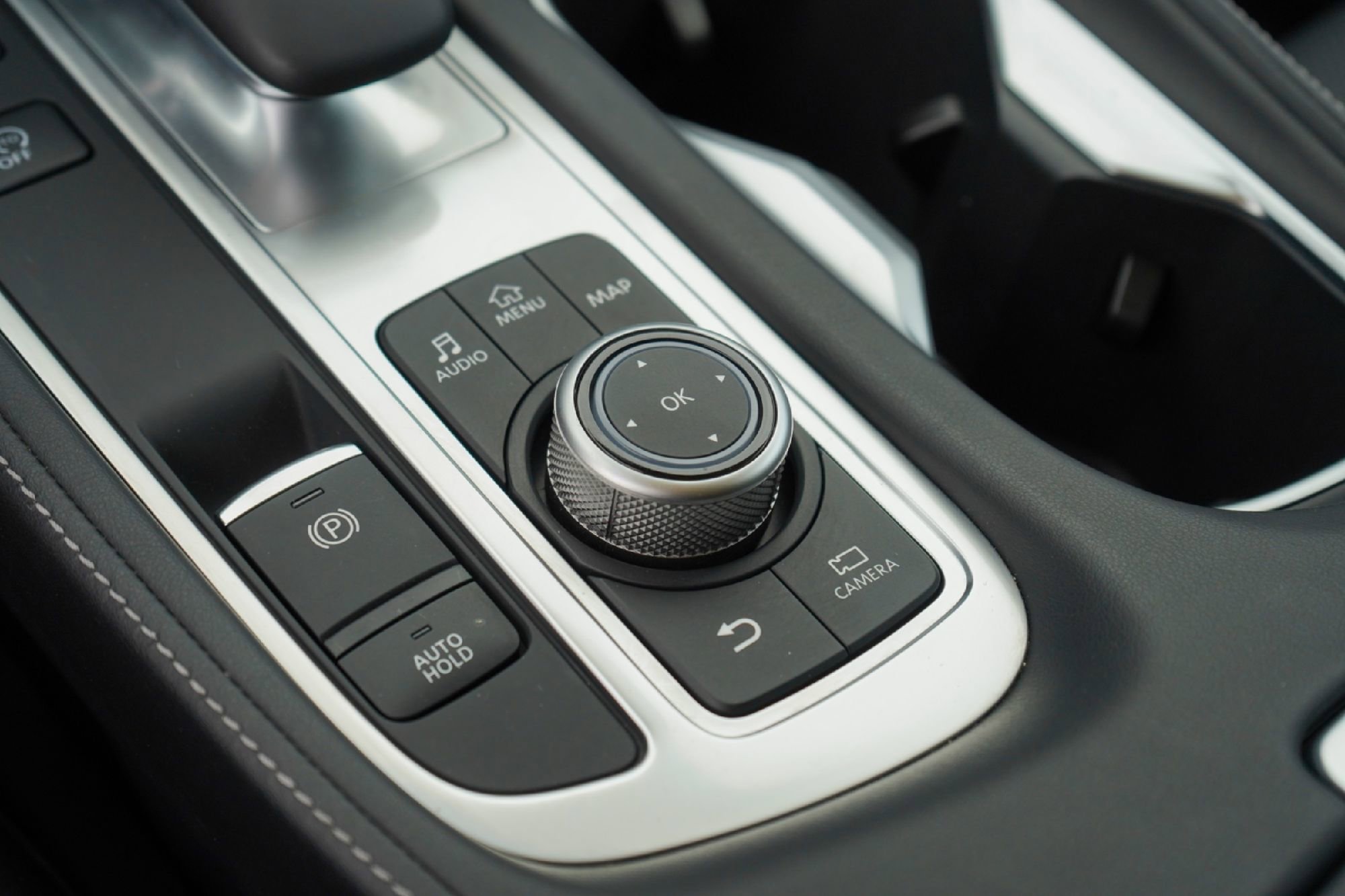 Certified 2026 INFINITI QX60 Luxe w/ Cargo Package image 14