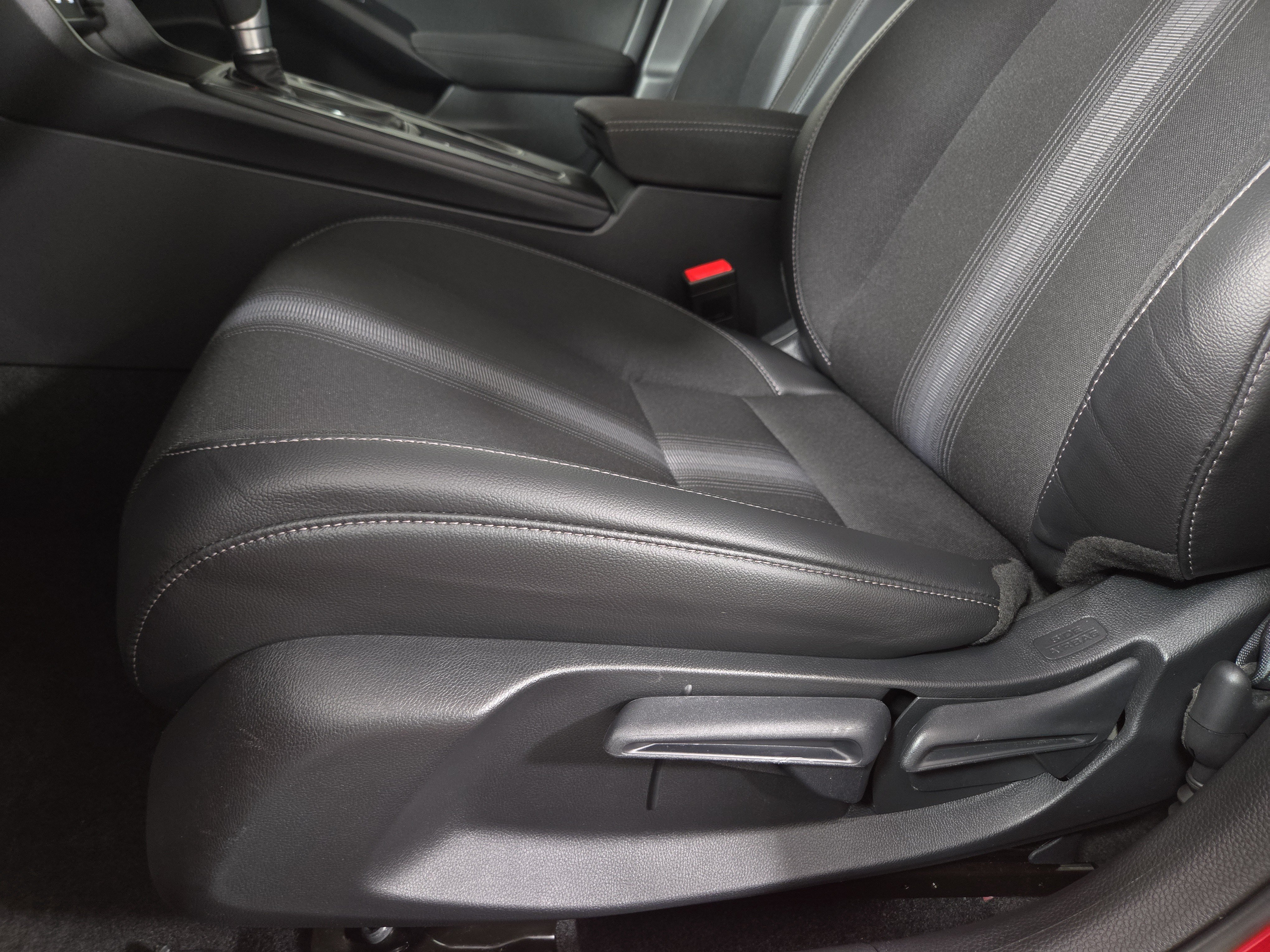 Used 2026 Honda Civic Sport image 29