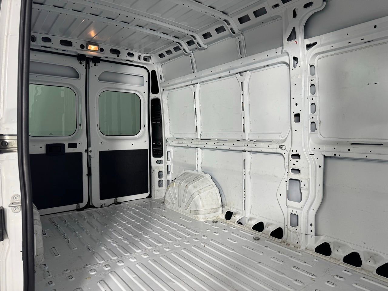 Used 2022 RAM ProMaster 2500 image 20