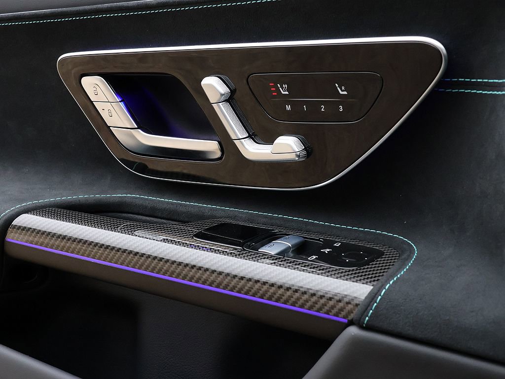 Used 2025 Mercedes-Benz AMG GT 63 image 66