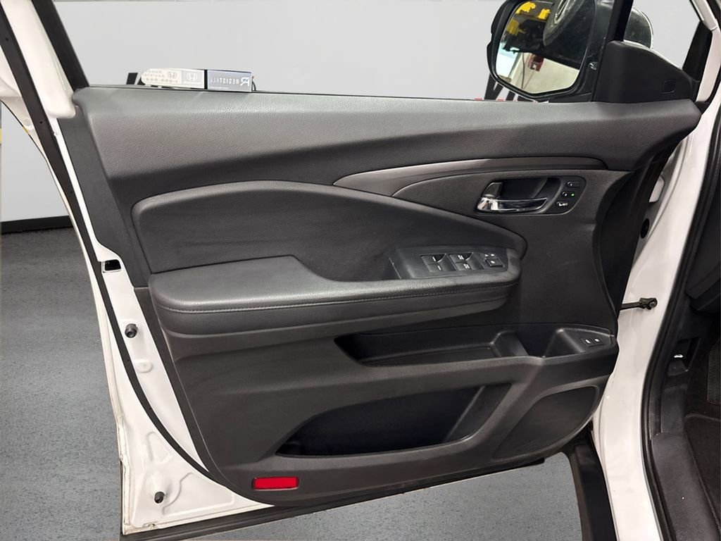 Used 2022 Honda Pilot Special Edition image 24