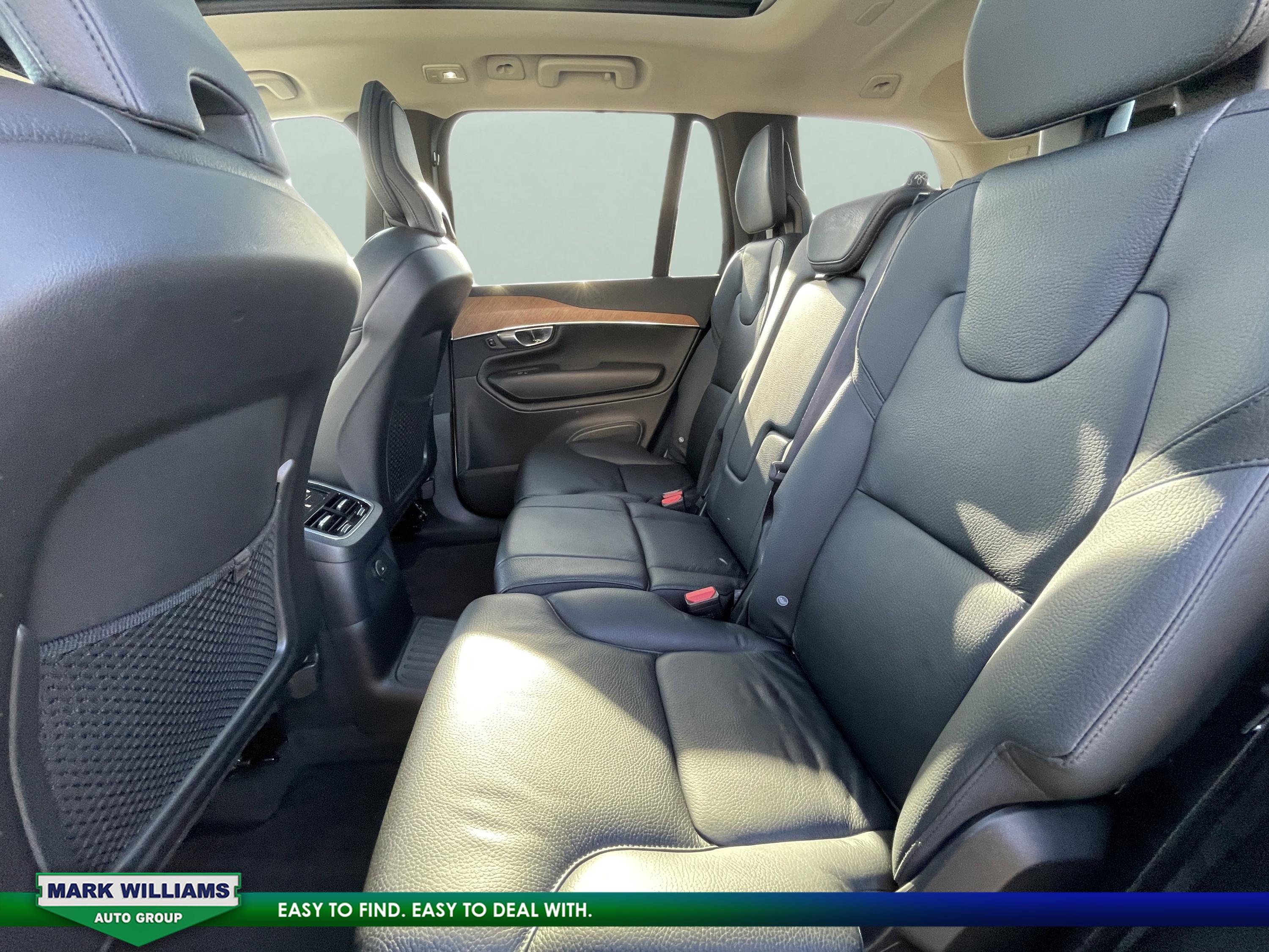 Used 2023 Volvo XC90 T8 Plus image 24