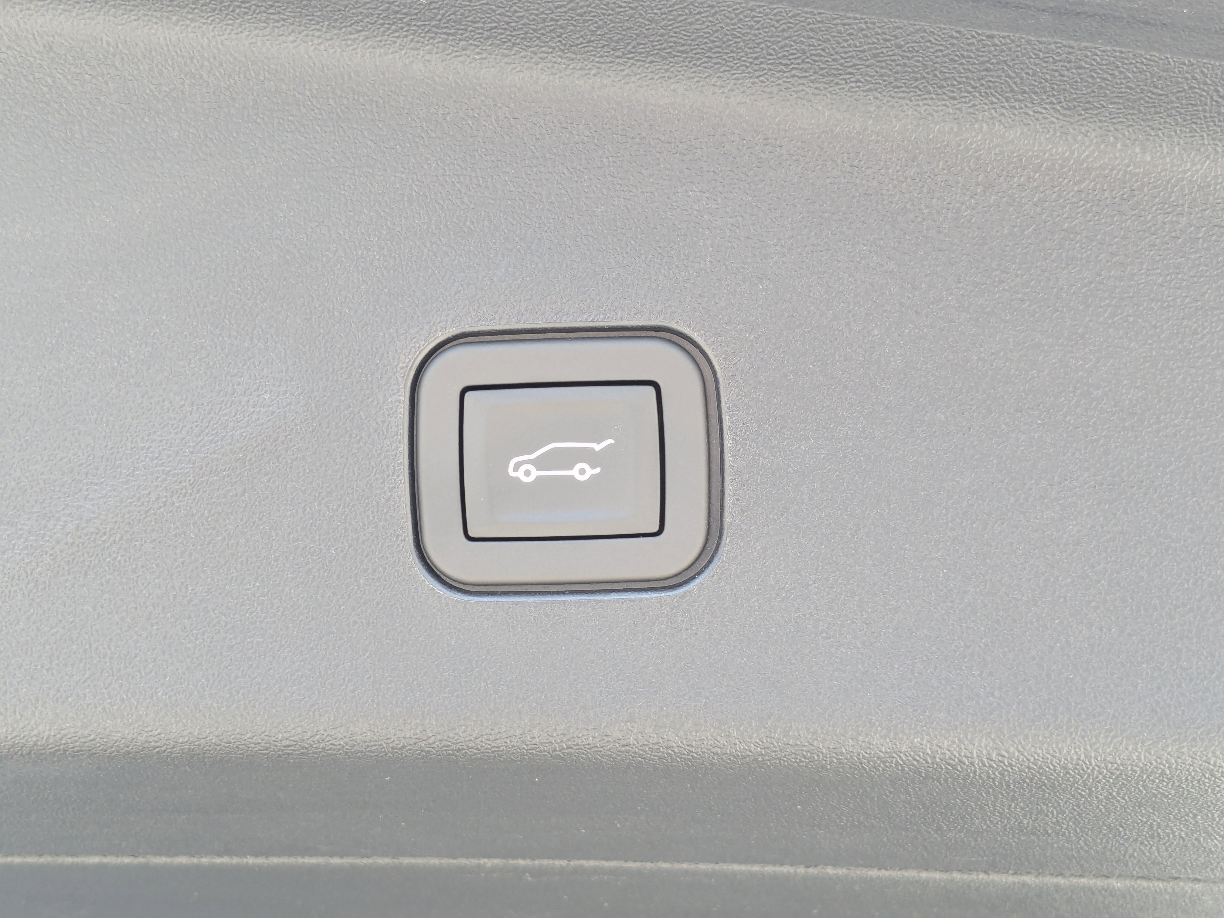 New 2026 Cadillac Vistiq Sport w/ LPO, Floor Liner Package image 28