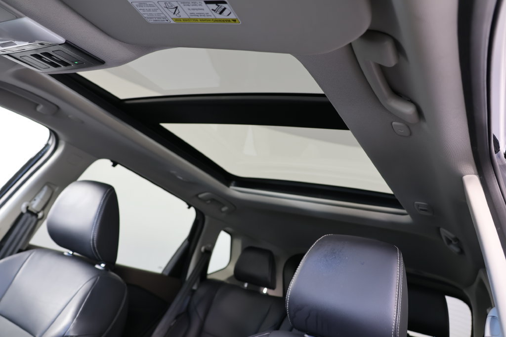 Used 2023 Nissan Rogue SL w/ SL Premium Package AWD/4WD image 18