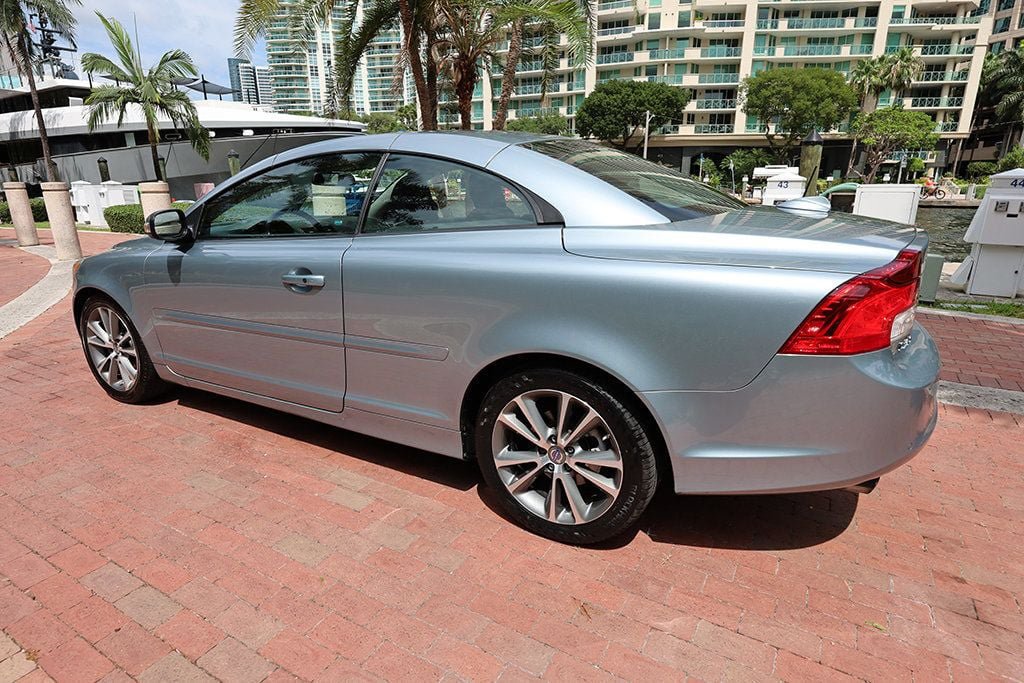 Used 2012 Volvo C70 T5 FWD image 5