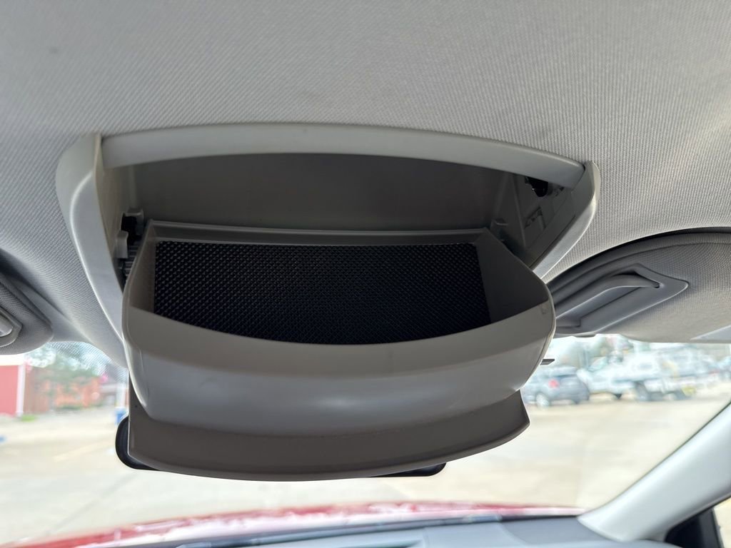Used 2025 Toyota Camry LE FWD image 19