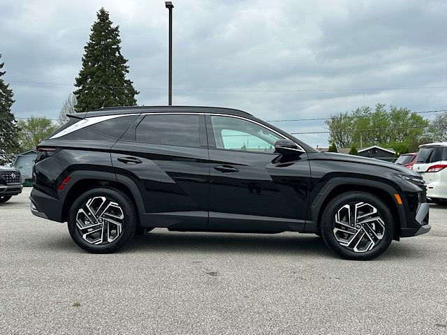 New 2026 Hyundai Tucson Limited FWD image 12