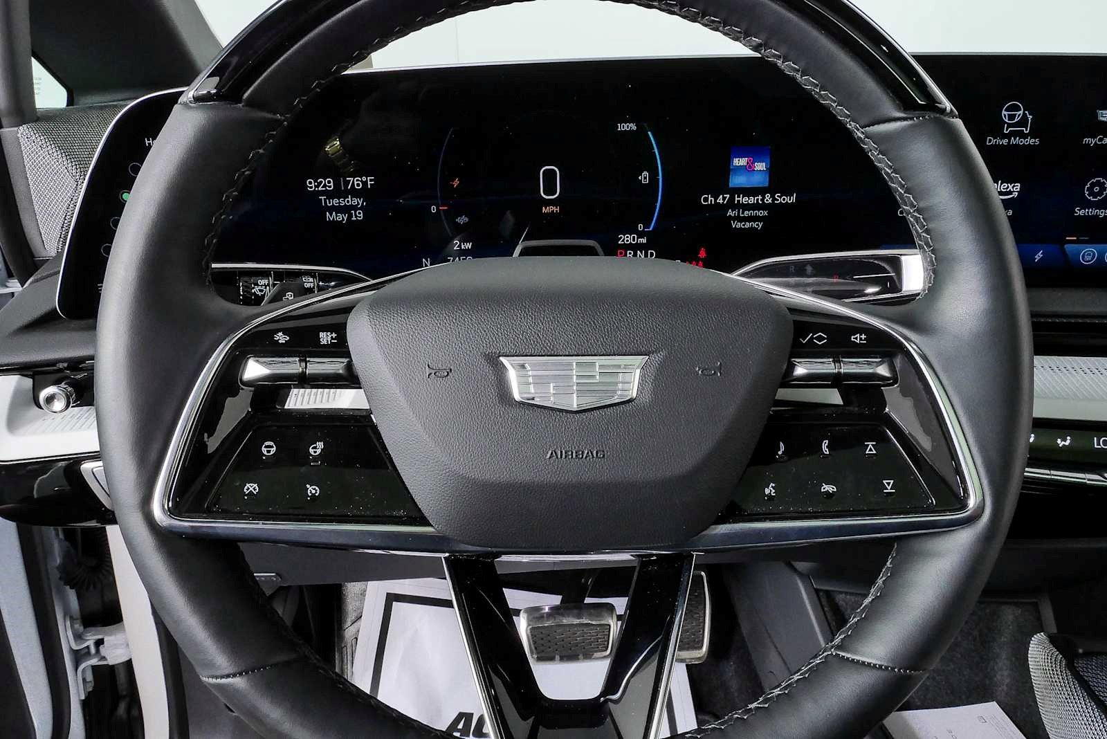 Certified 2025 Cadillac Optiq Luxury 1 AWD/4WD image 12