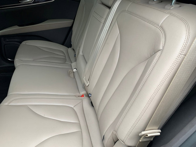 Certified 2022 Lincoln Nautilus AWD image 19