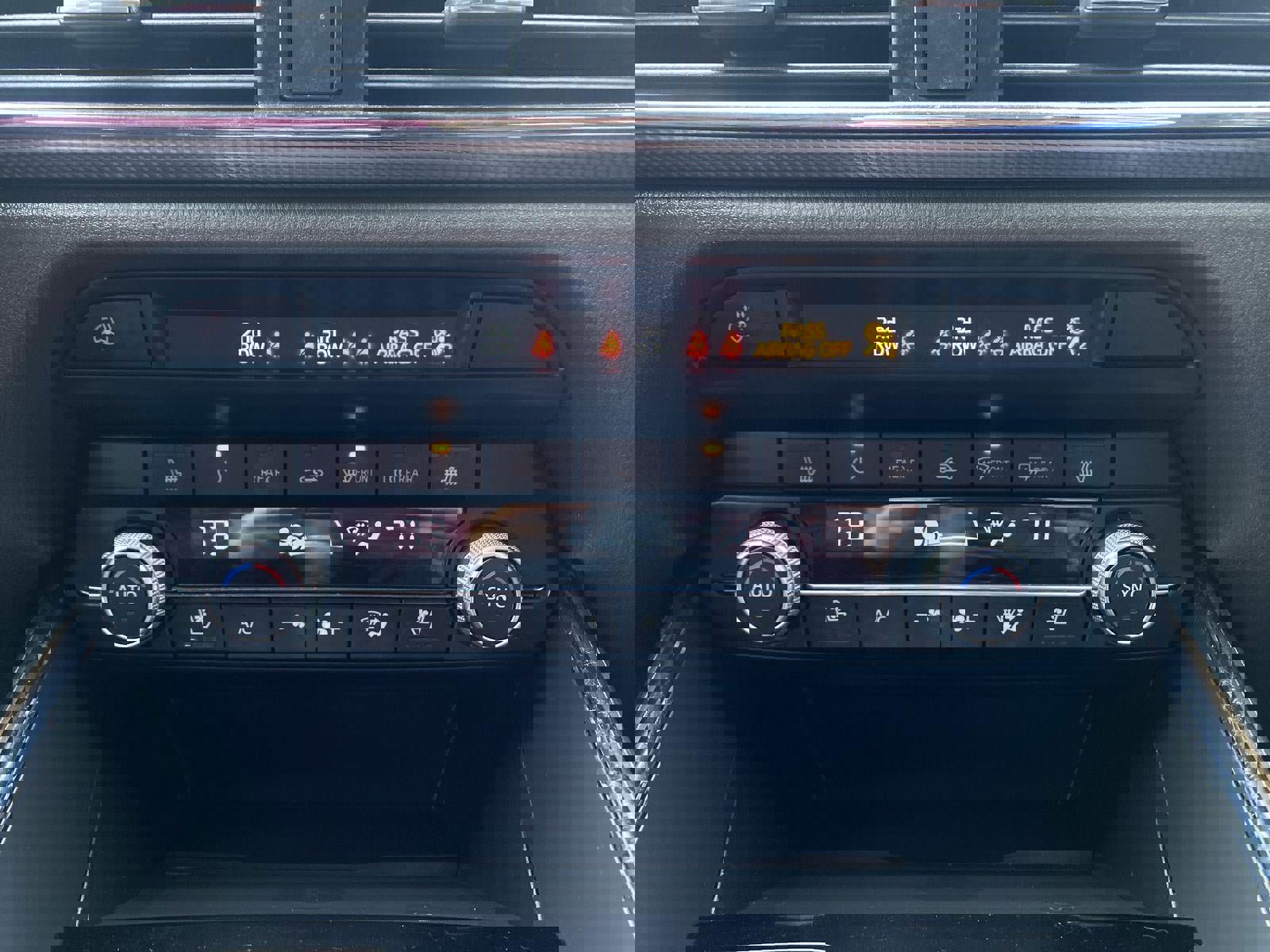 Used 2021 MAZDA CX-9 Signature image 3