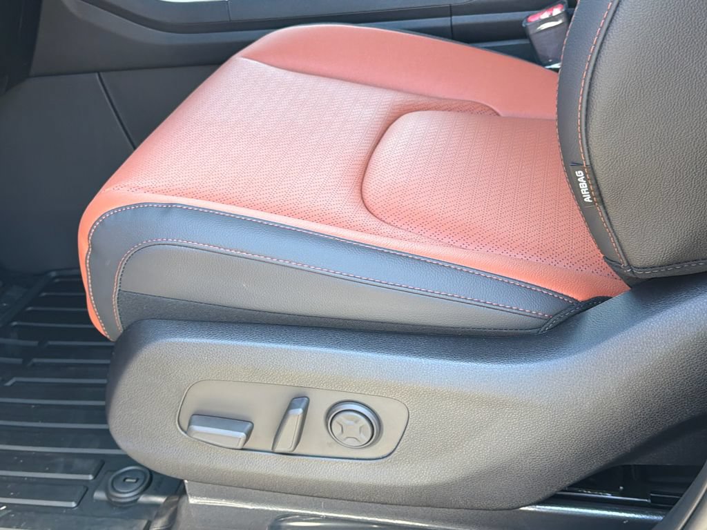 New 2026 Kia Carnival SX Prestige FWD image 21