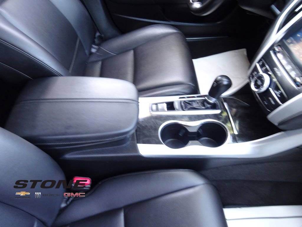 Used 2019 Acura TLX FWD image 18