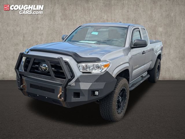 Used 2021 Toyota Tacoma SR AWD/4WD image 3