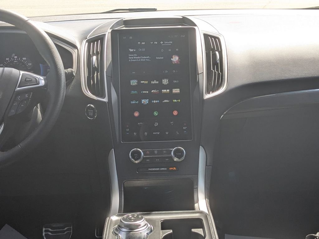 Used 2024 Ford Edge ST-Line AWD/4WD image 24